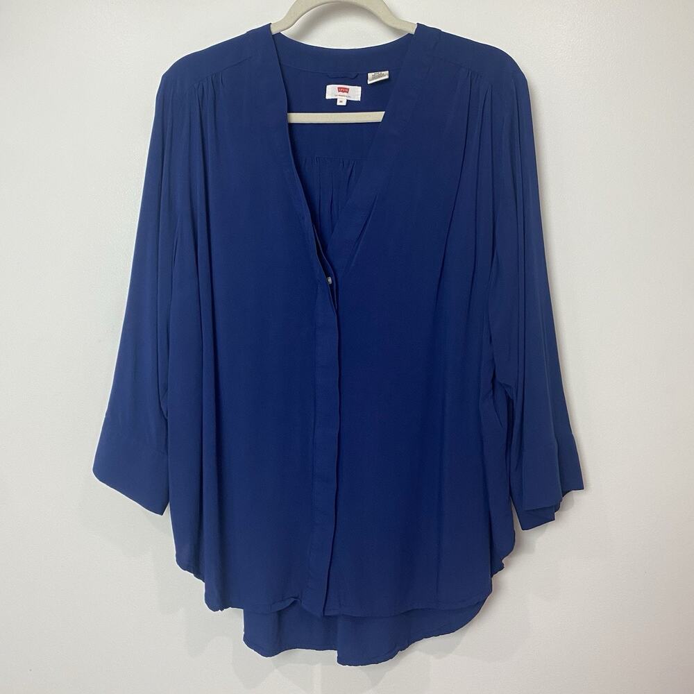 Levi's Women's Sz 2X Blue V Neck 3/4 Sleeve Button Down Collarless Blouse GUC